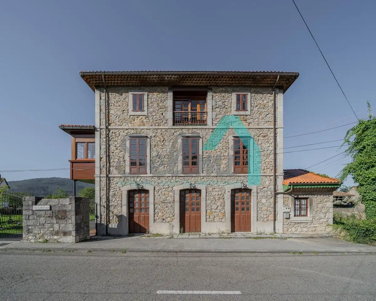 Exterior view of Houses for sale in Pravia  with Heating, Private garden and Parquet flooring