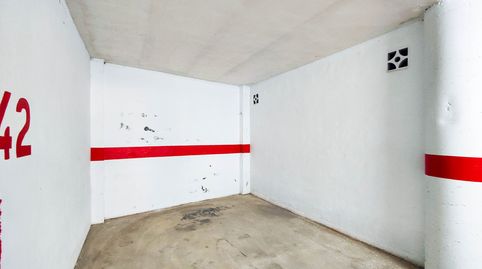 Plaza de parking en venta en Calle del Palangre 23, TorreviejaSe vende plaza de parking coacutemoda en Torrevieja, situada en la p, immagine 2