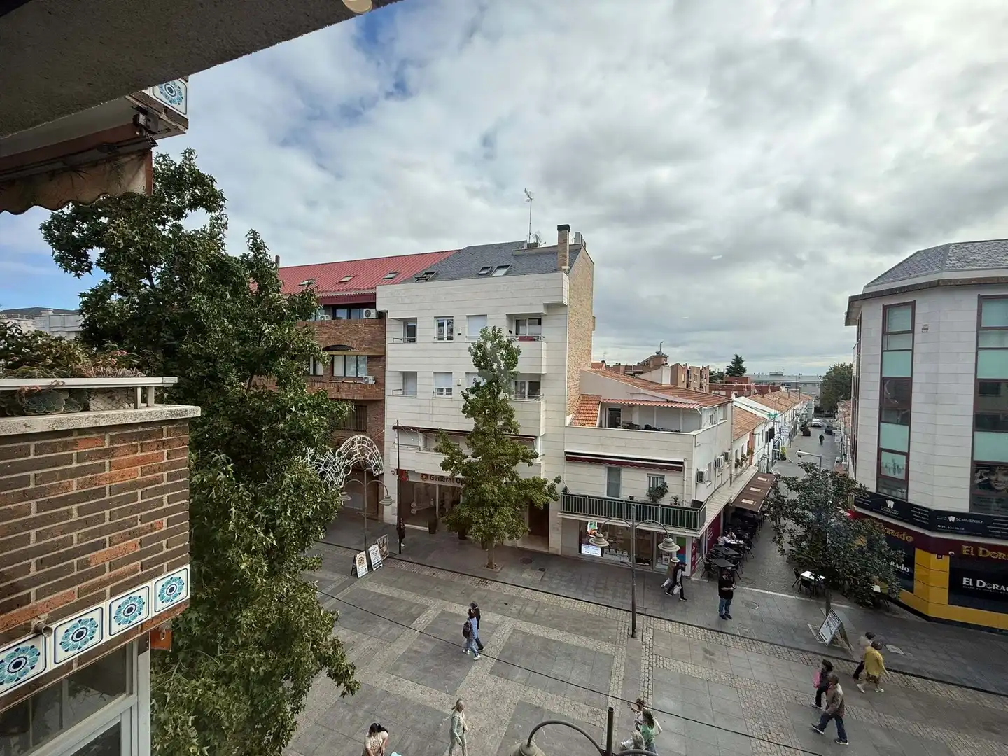 Vista exterior de Piso de alquiler en Majadahonda con Aire acondicionado y Calefacción