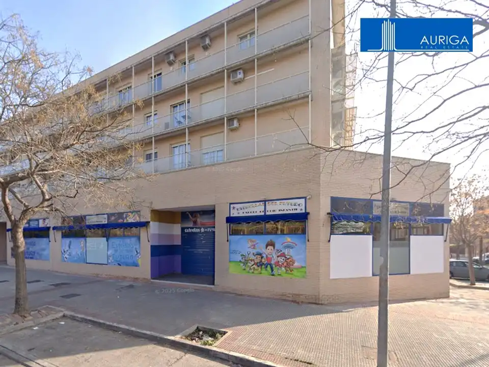 Vista exterior de Local en venta en Torrejón de Ardoz con Aire acondicionado