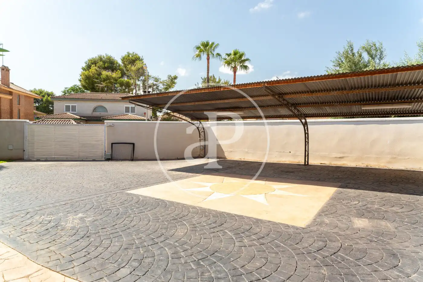 Parking de Casa o chalet de alquiler en L'Eliana con Aire acondicionado, Calefacción y Jardín privado