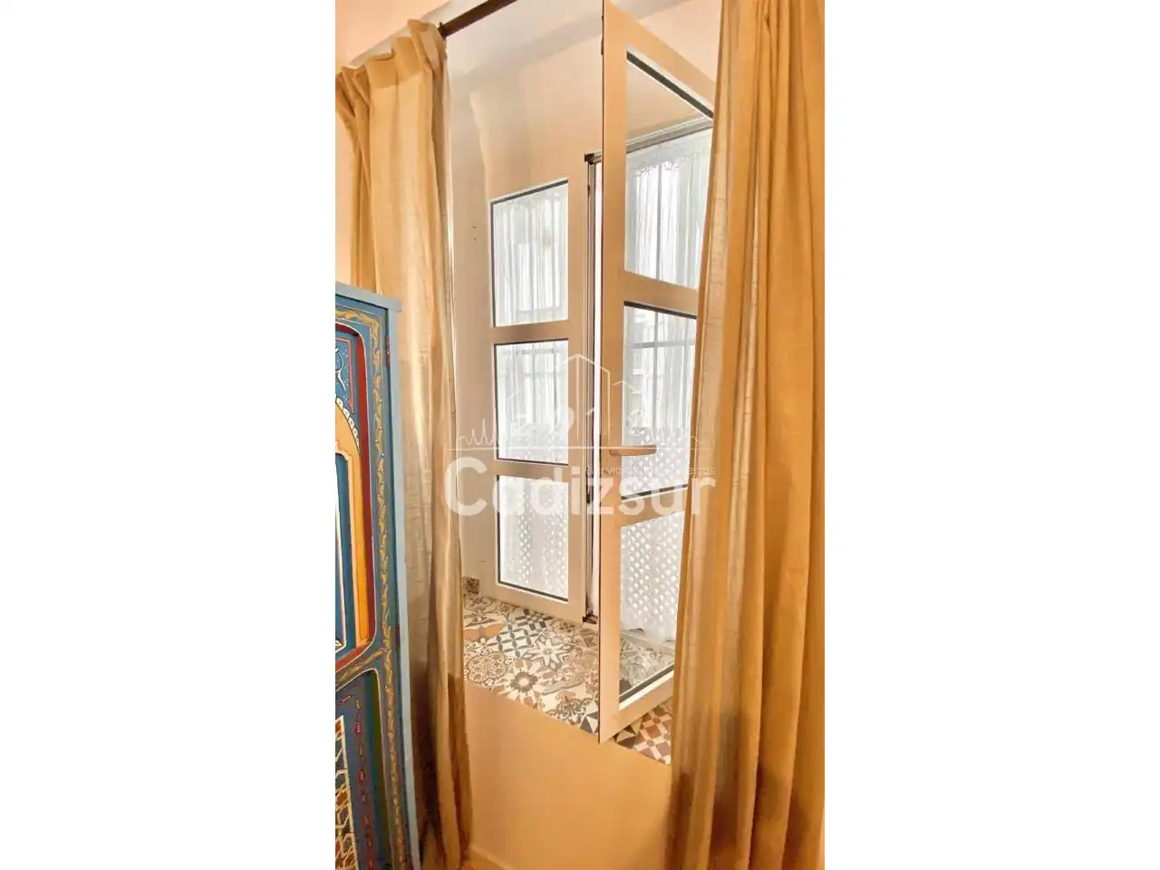 Habitación de Piso de alquiler en Cádiz con Amueblado