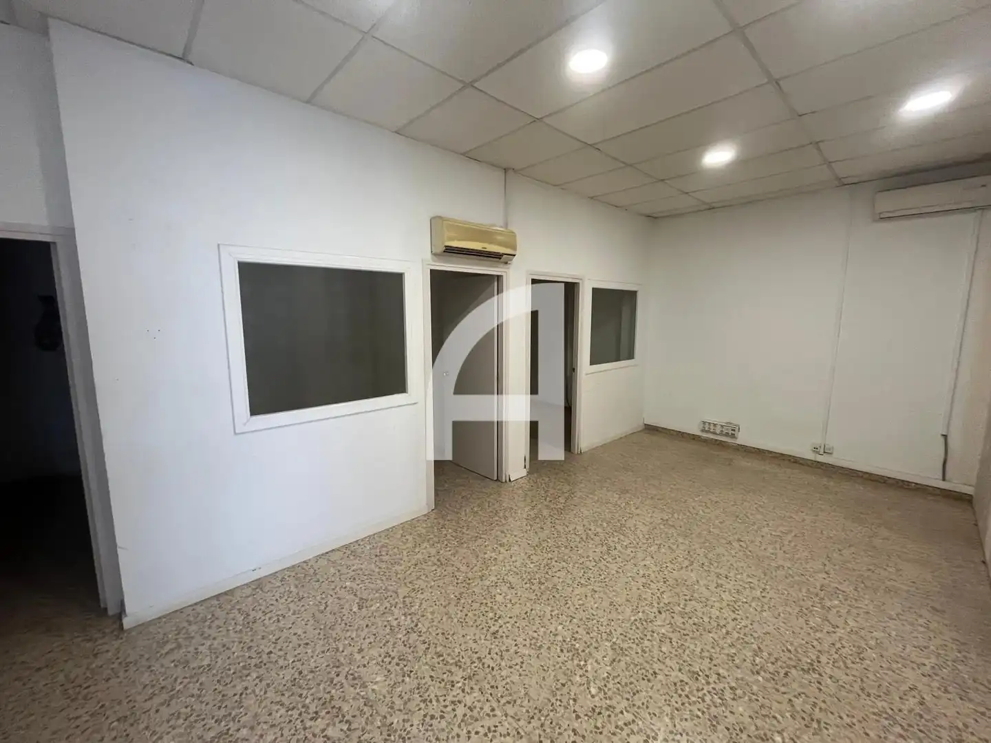 Commercial properties for rent in Nord-oest