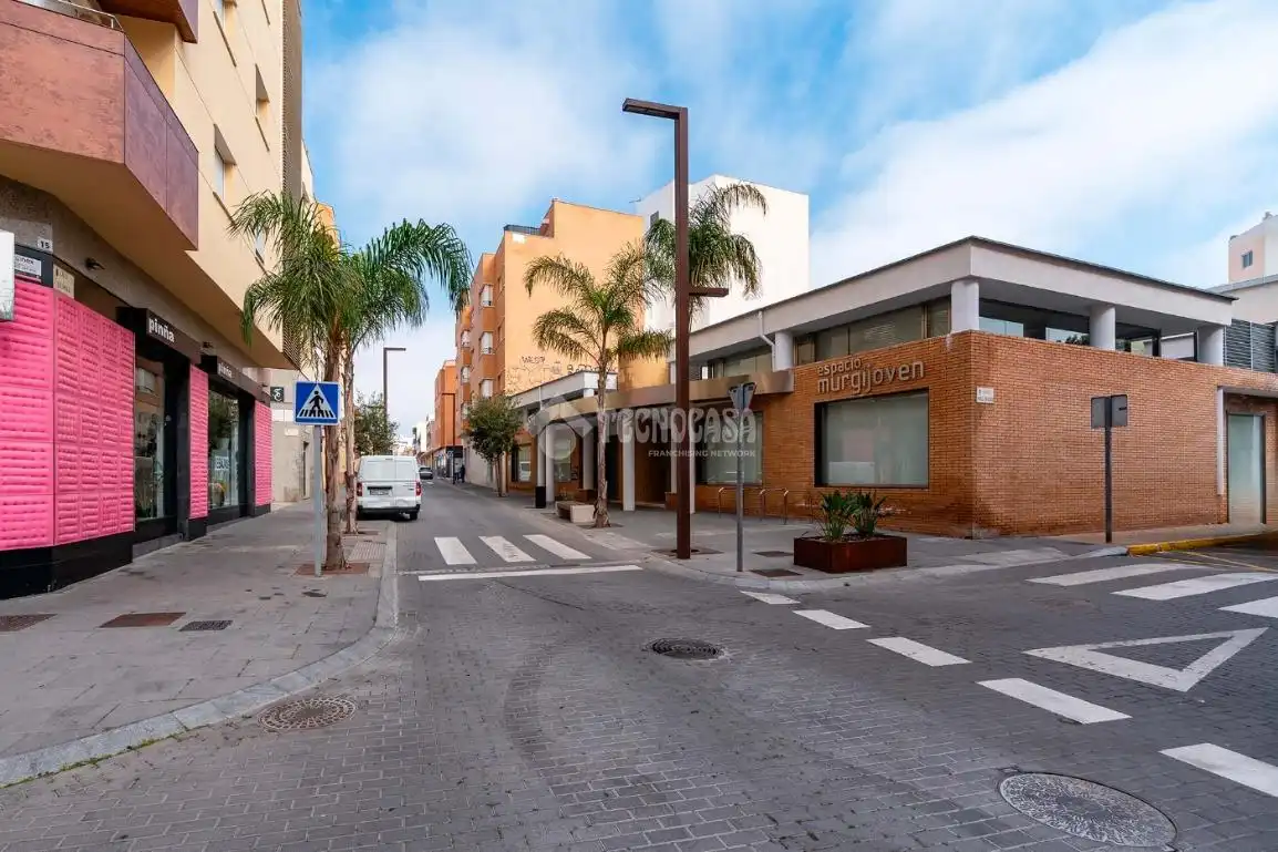 Piso con ascensor en venta en El Ejido Ciudad, imagen 3