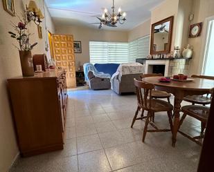 Sala d'estar de Casa o xalet en venda en  Jaén Capital amb Aire condicionat i Terrassa
