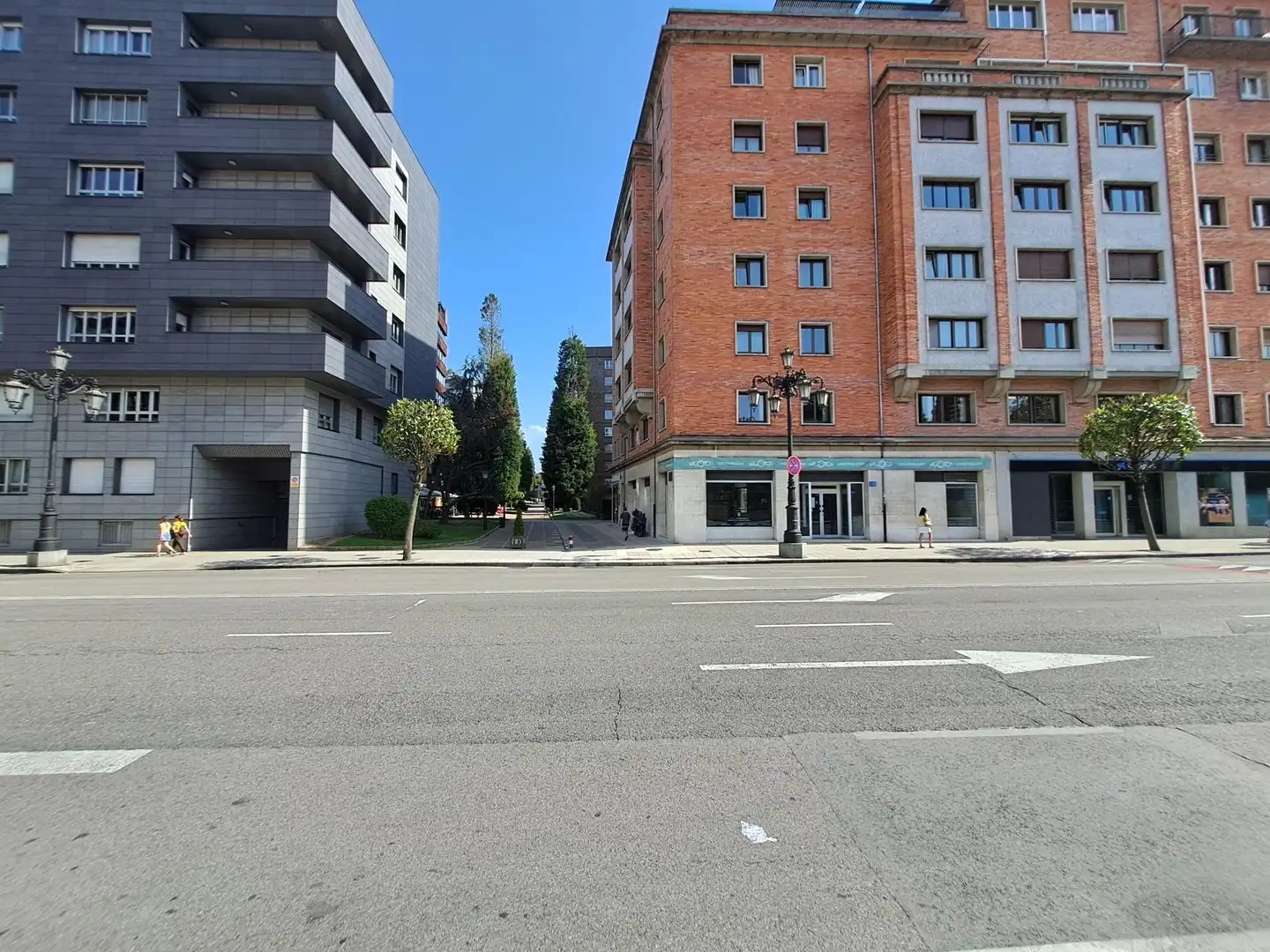 Außenansicht von Geschaftsraum zur Miete in Oviedo 