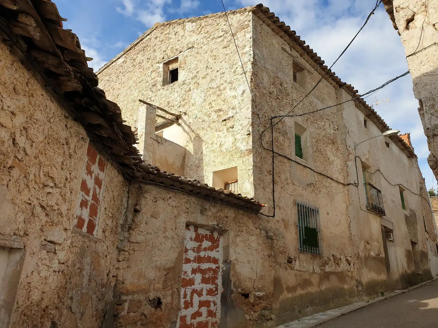 Exterior view of Houses for sale in Villaconejos de Trabaque