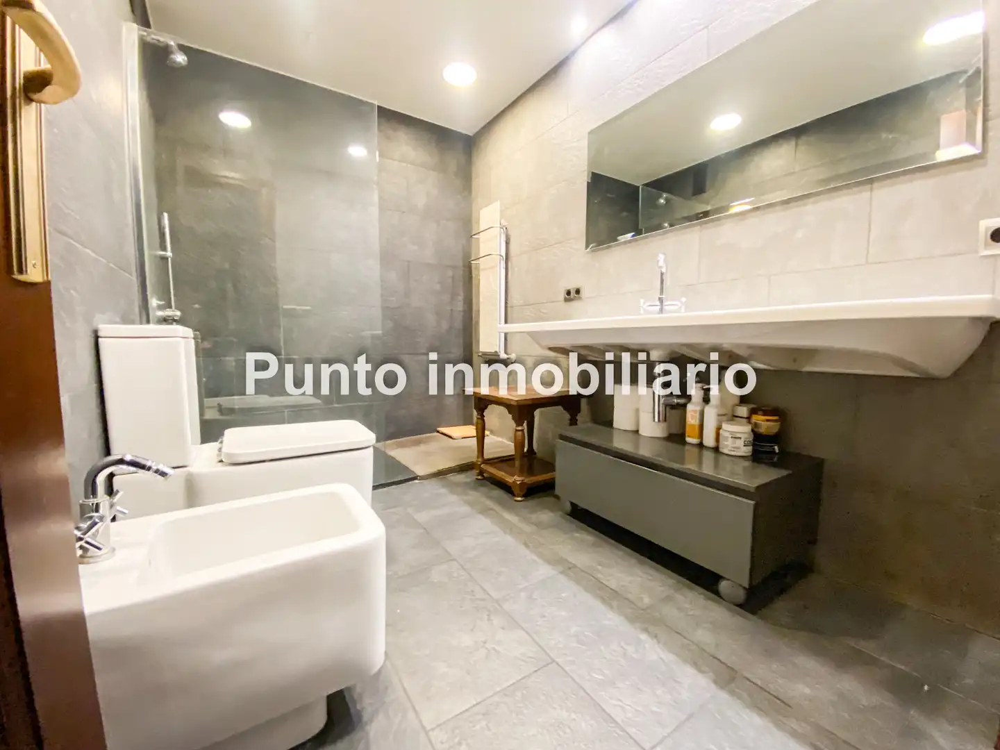 Baño de Piso en venta en Valladolid con Aire acondicionado, Calefacción y Parquet