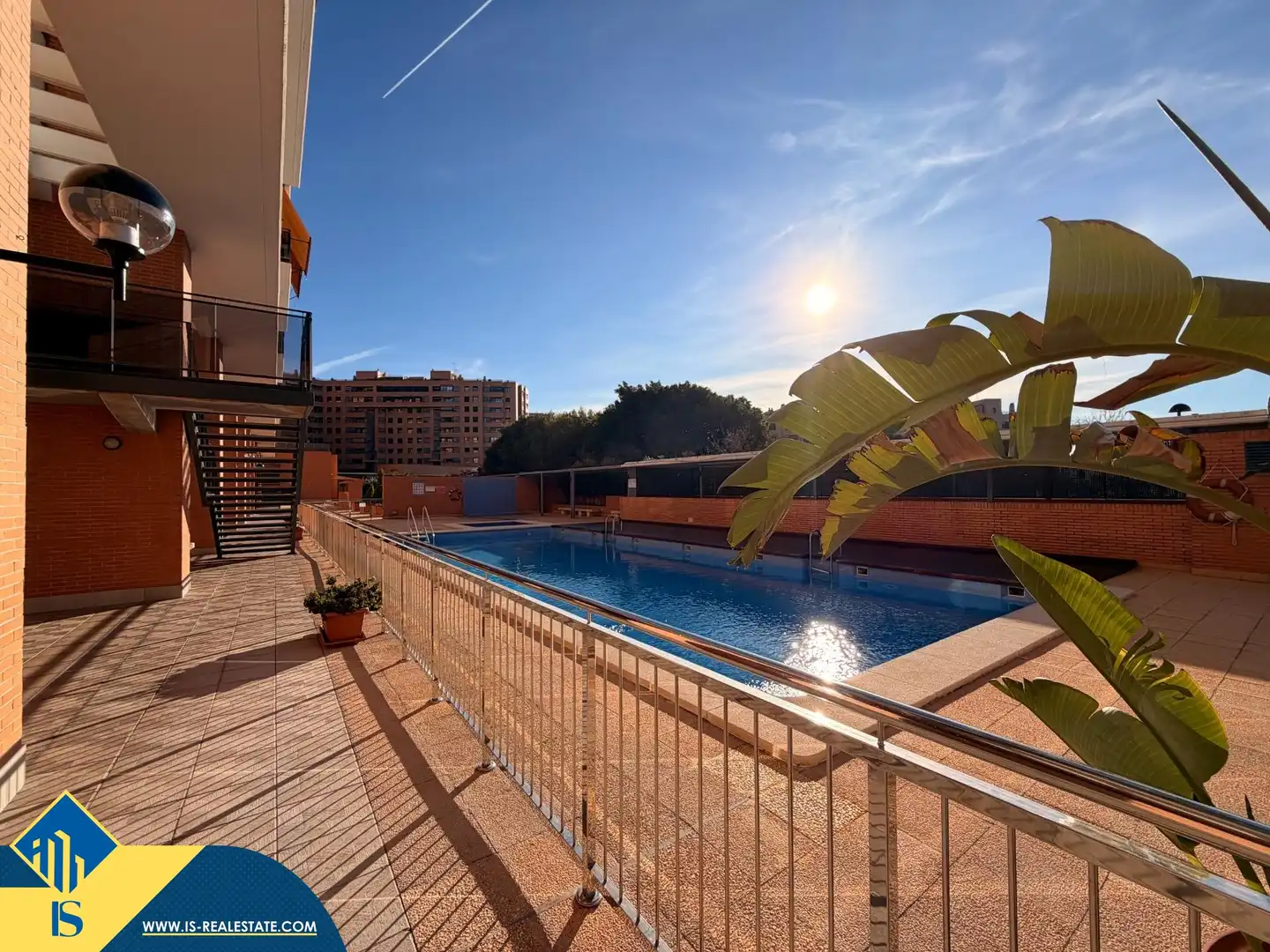 Swimming pool of Duplexes for sale in Alicante / Alacant  with Terrace, Furnished and Community pool