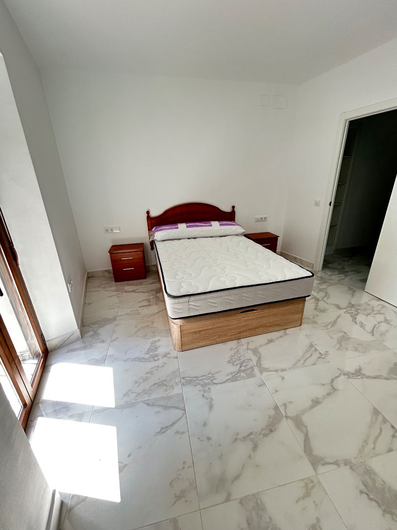 Bedroom of Flat to rent in Badajoz Capital  with Air Conditioner, Furnished and Oven