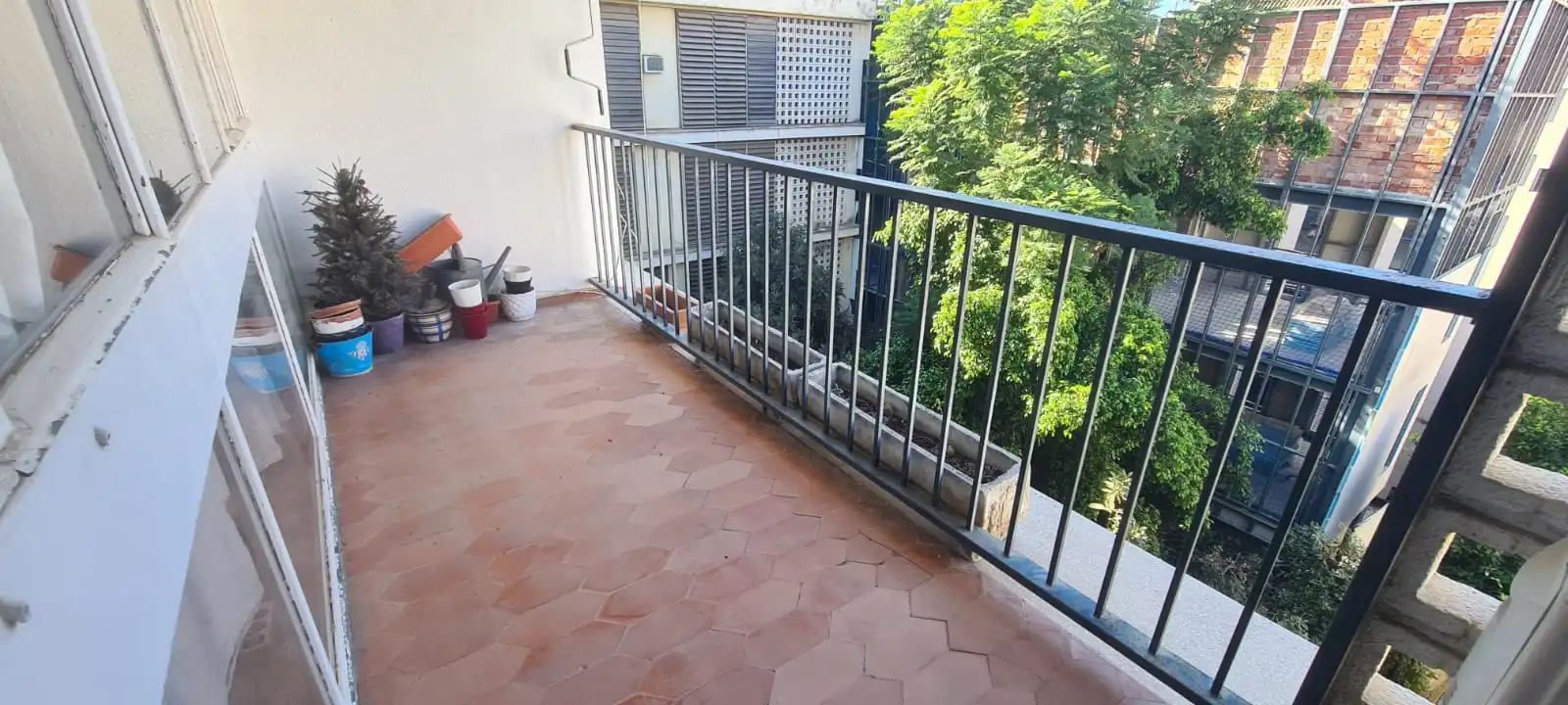 Balcony of Flat for sale in Sevilla  with Furnished
