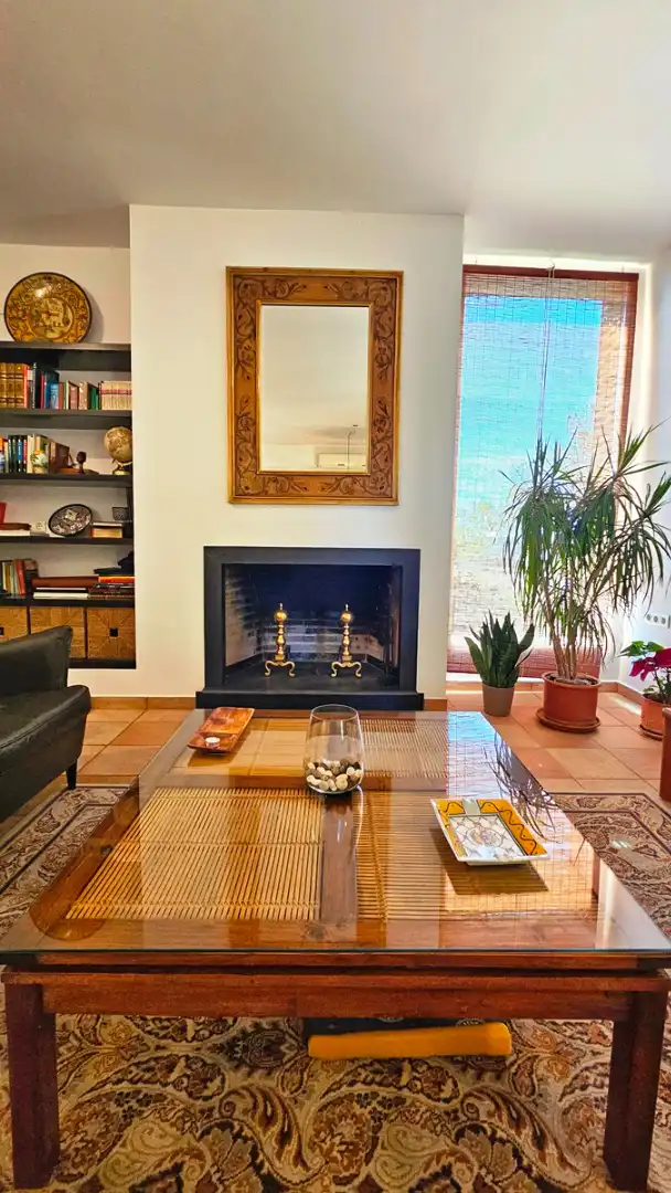 Living room of Houses for sale in El Madroño  with Air Conditioner and Private garden