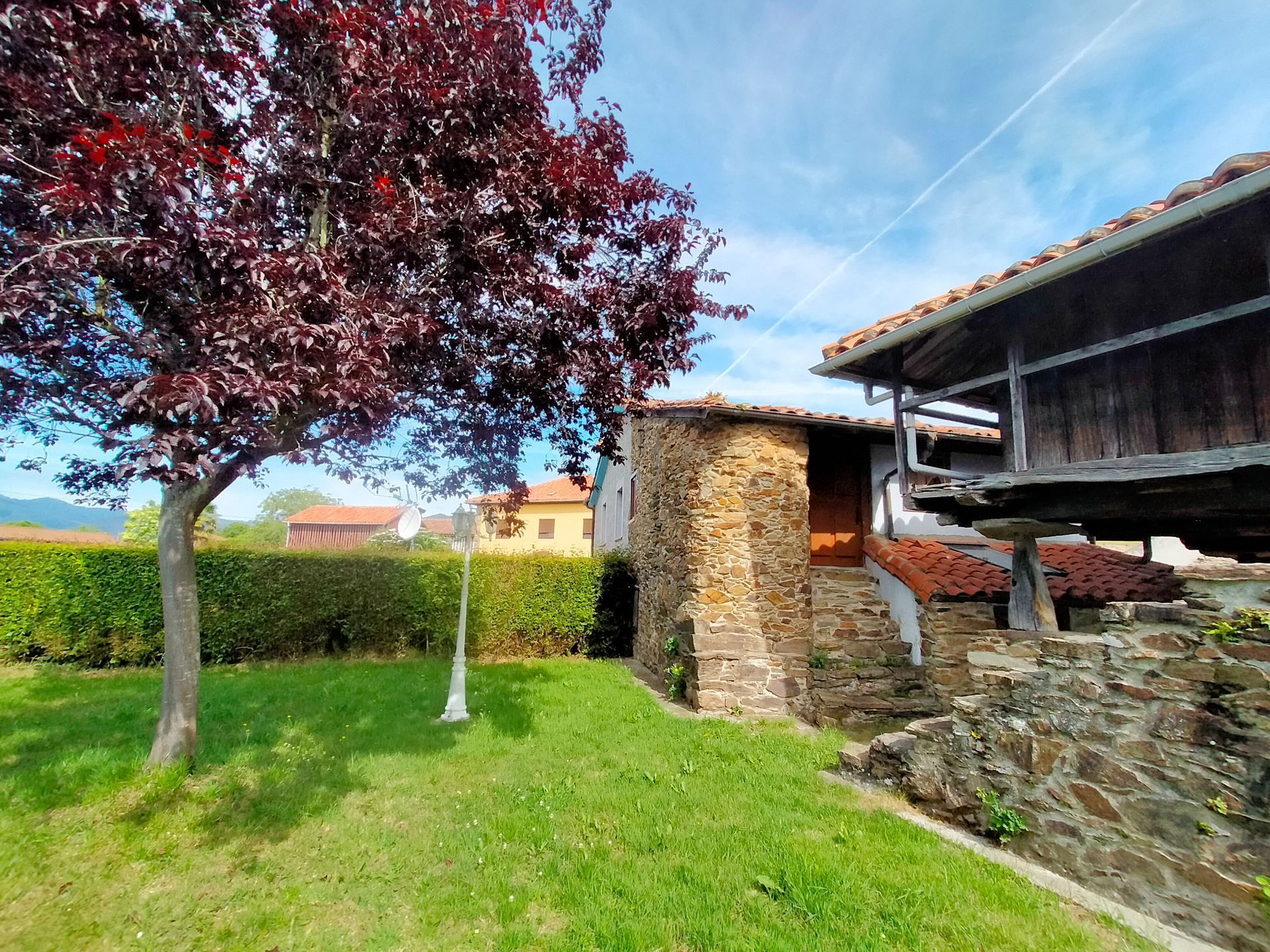 Garden of Country house for sale in Pravia  with Private garden, Terrace and Furnished