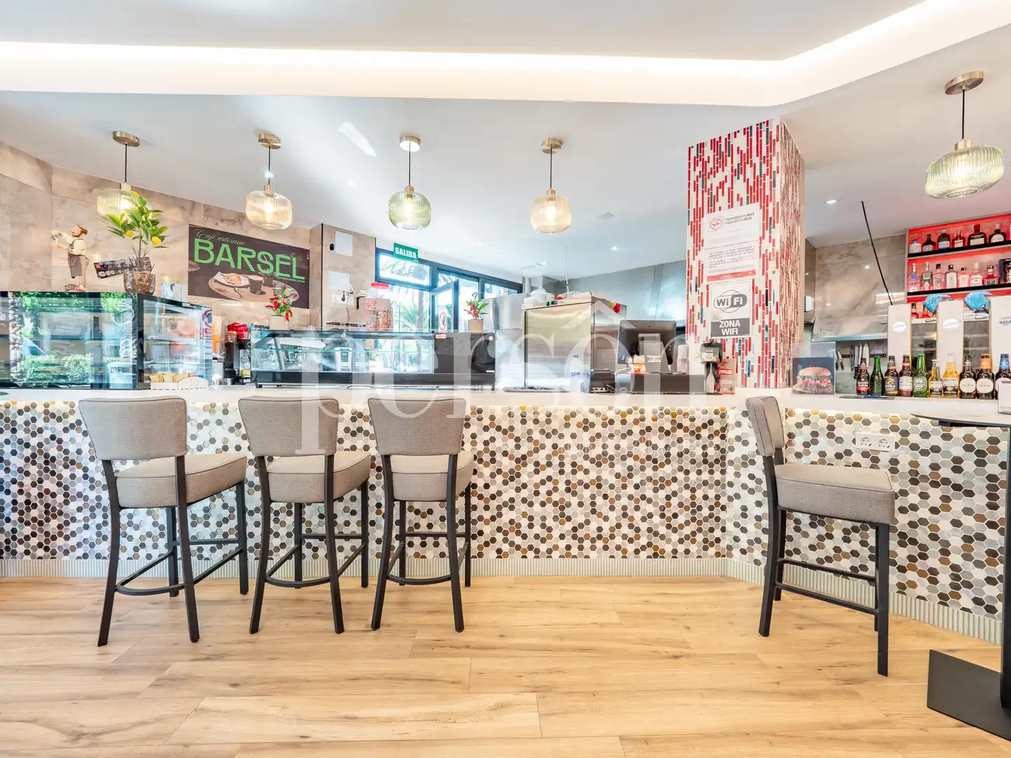 Business premises for transfer in L'Eixample, imagen 10