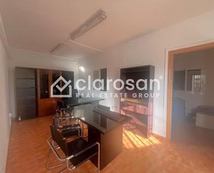 Office to rent in Cortijo de Maza - Finca Monsalvez - El Olivar