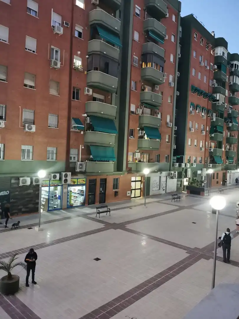 Exterior view of Flat for rent in Sevilla  with Air Conditioner, Terrace and Furnished