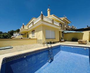 Vista exterior de Casa o xalet en venda en Torrox amb Piscina