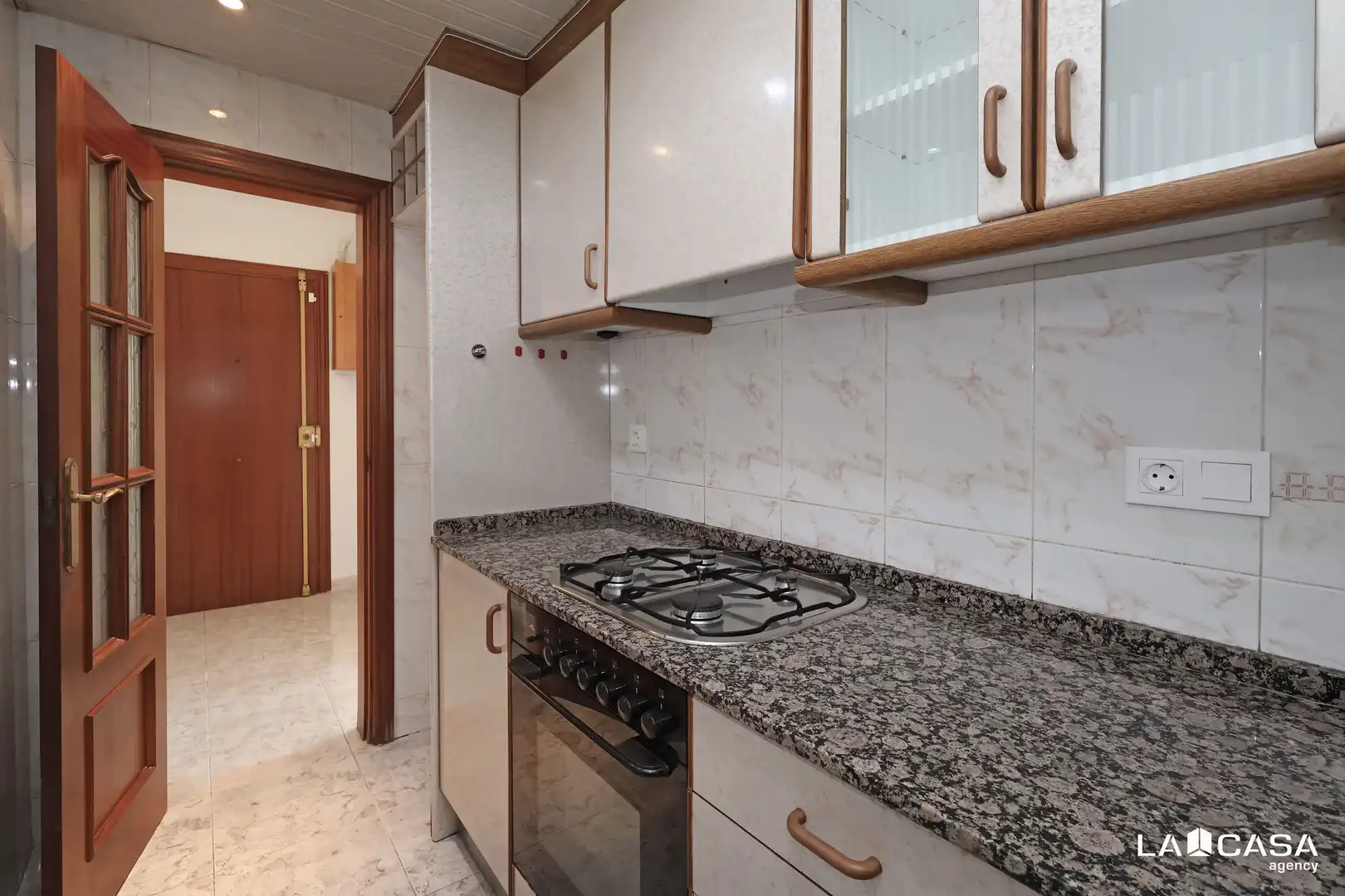 Cocina de Piso en venta en L'Hospitalet de Llobregat