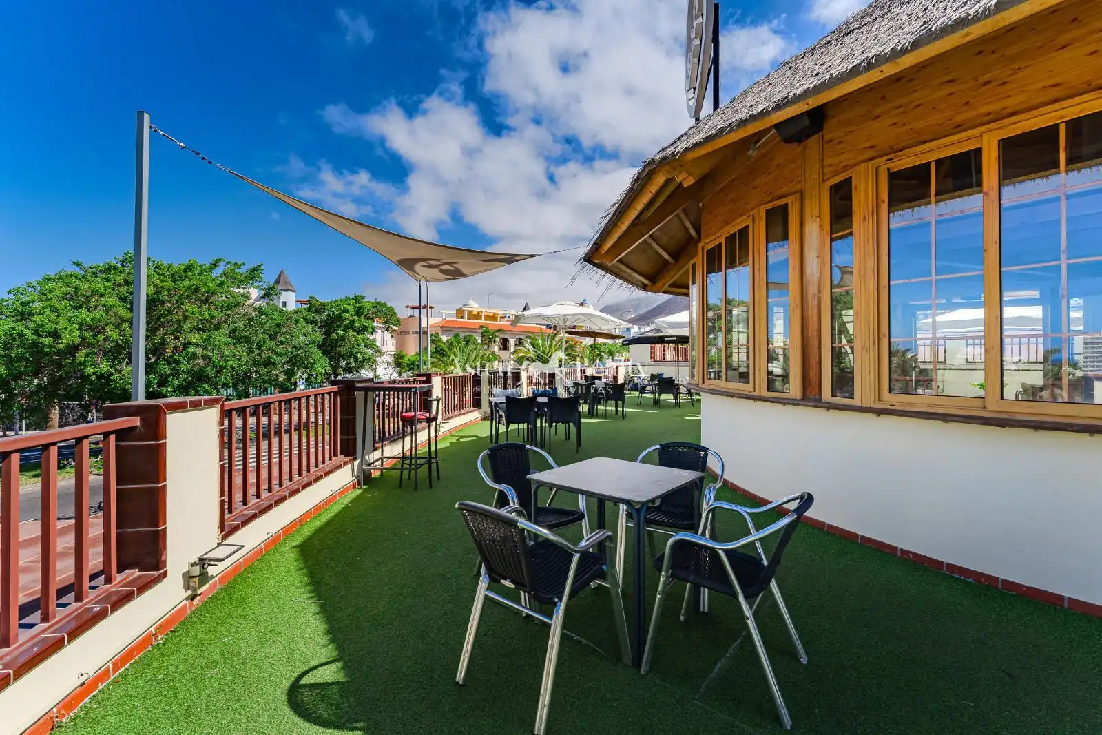 Terrasse von Geschaftsraum zum Verkauf in Arona mit Terrasse und Internet
