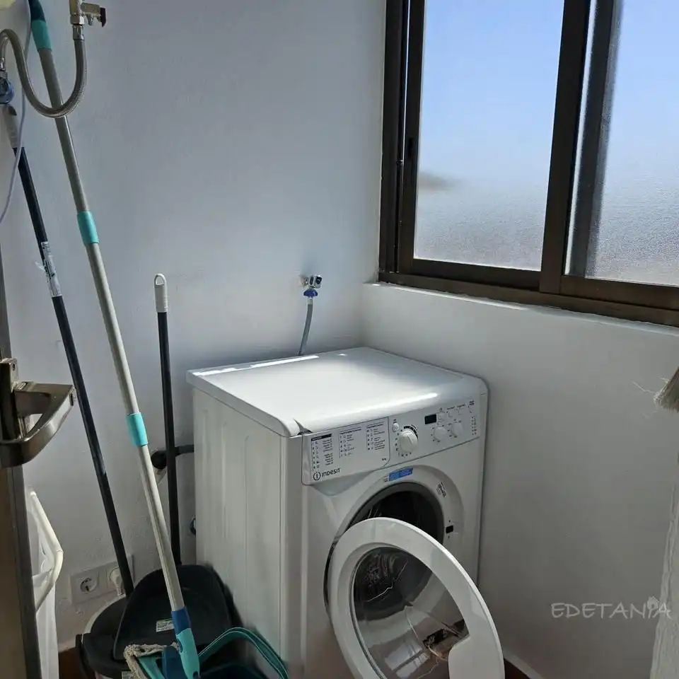 Baño de Piso de alquiler en Moncada con Aire acondicionado, Amueblado y Internet