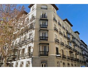 Exterior view of Planta baja for sale in  Madrid Capital