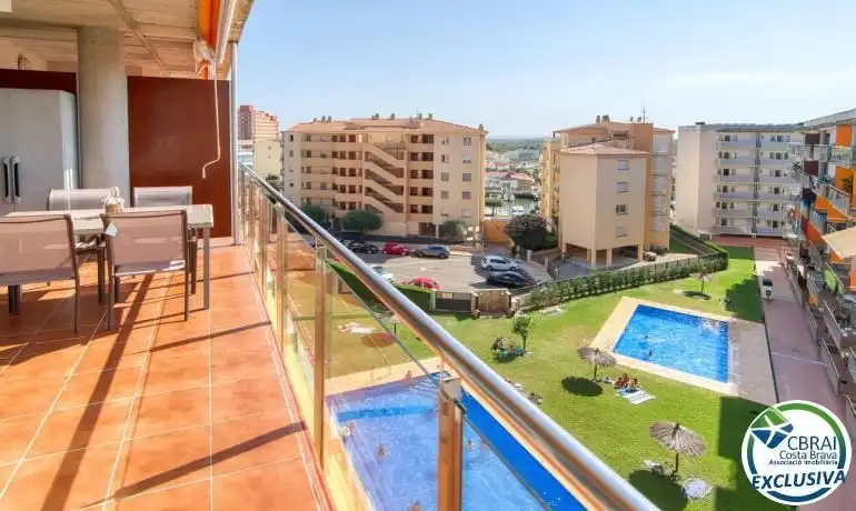 Terrace of Apartments for sale in Roses  with Air Conditioner and Furnished