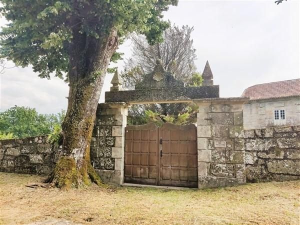 Exterior view of Country house for sale in A Cañiza    with Heating, Private garden and Terrace