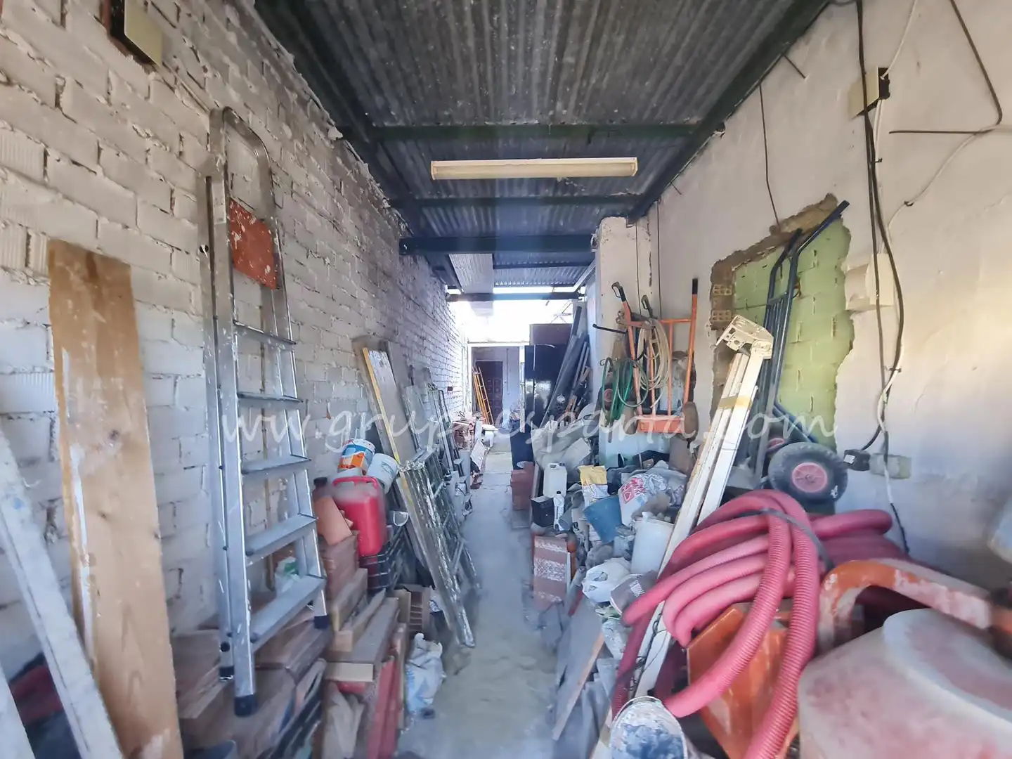 Nave industrial en venta en Santiponce