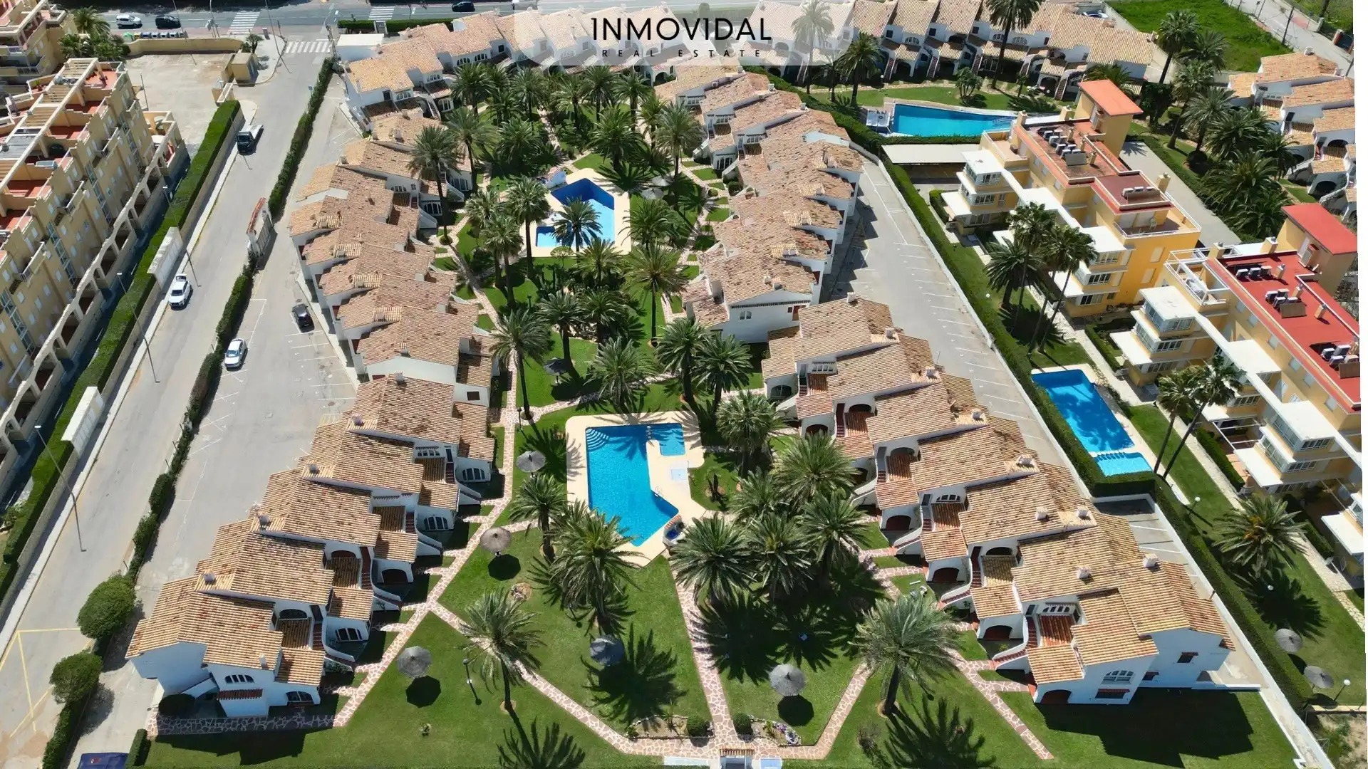 Vista exterior de Casa adosada en venta en Dénia con Aire acondicionado, Terraza y Trastero
