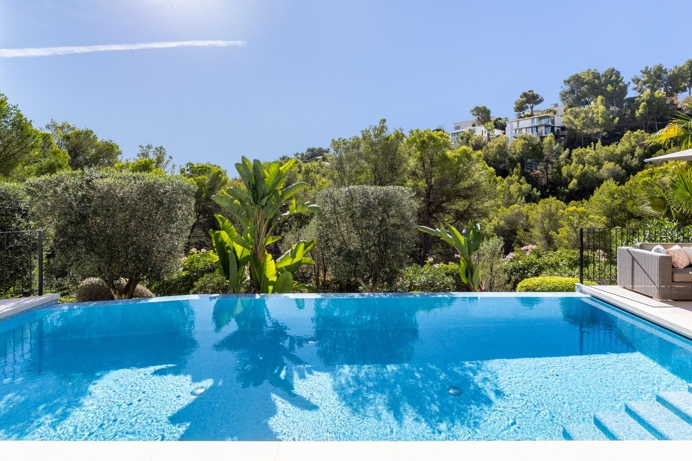 Piscina de Casa o xalet en venda en Calvià amb Aire condicionat, Calefacció i Jardí privat