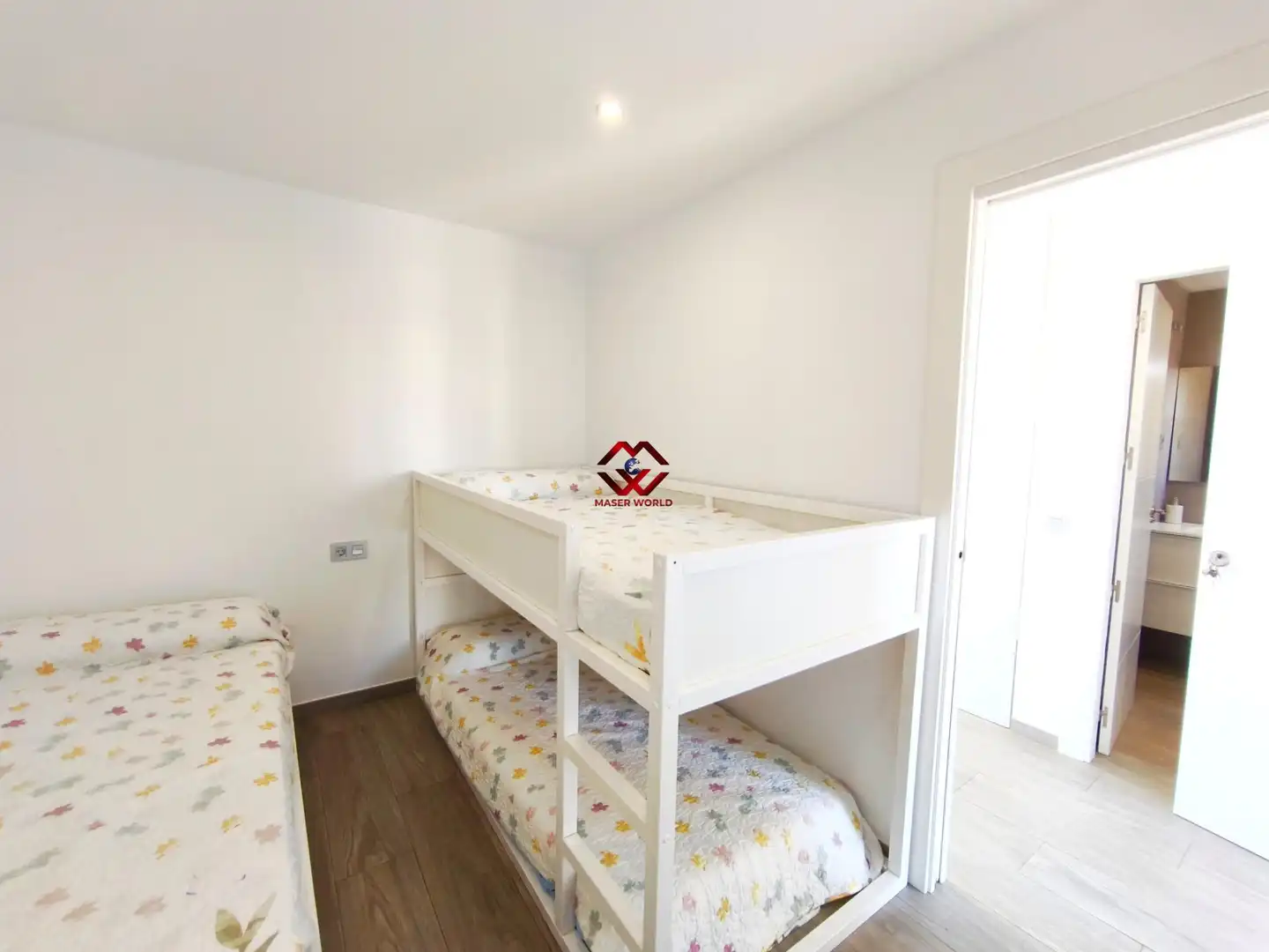 Dormitori de Apartament en venda en Puerto de Mazarrón