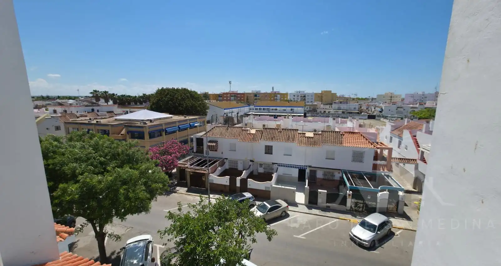 Exterior view of Flat for sale in Chipiona  with Terrace and Furnished