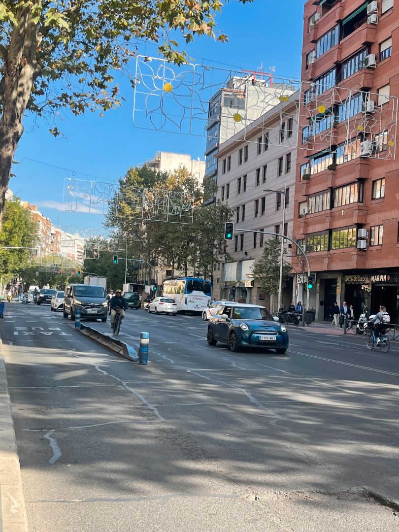 Vista exterior de Pis en venda en  Madrid Capital amb Calefacció, Terrassa i Balcó