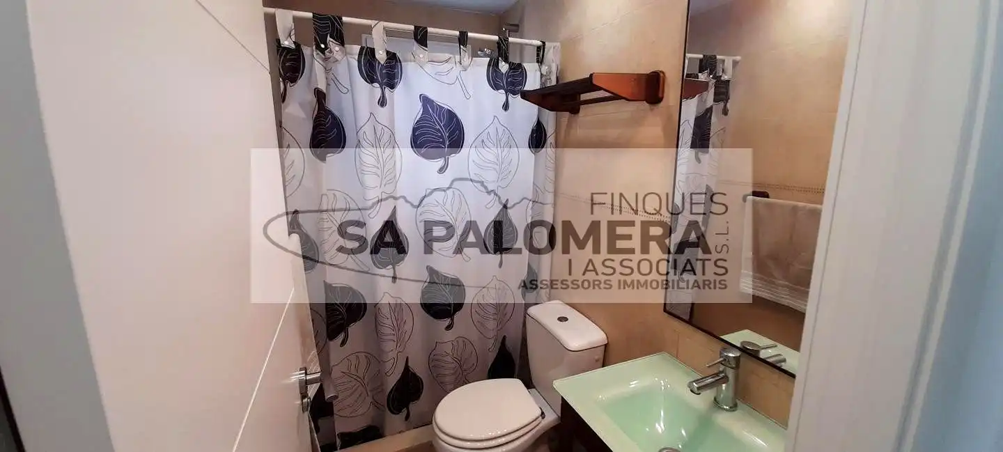 Bathroom of Flat for sale in Blanes  with Air Conditioner, Parquet flooring and Balcony