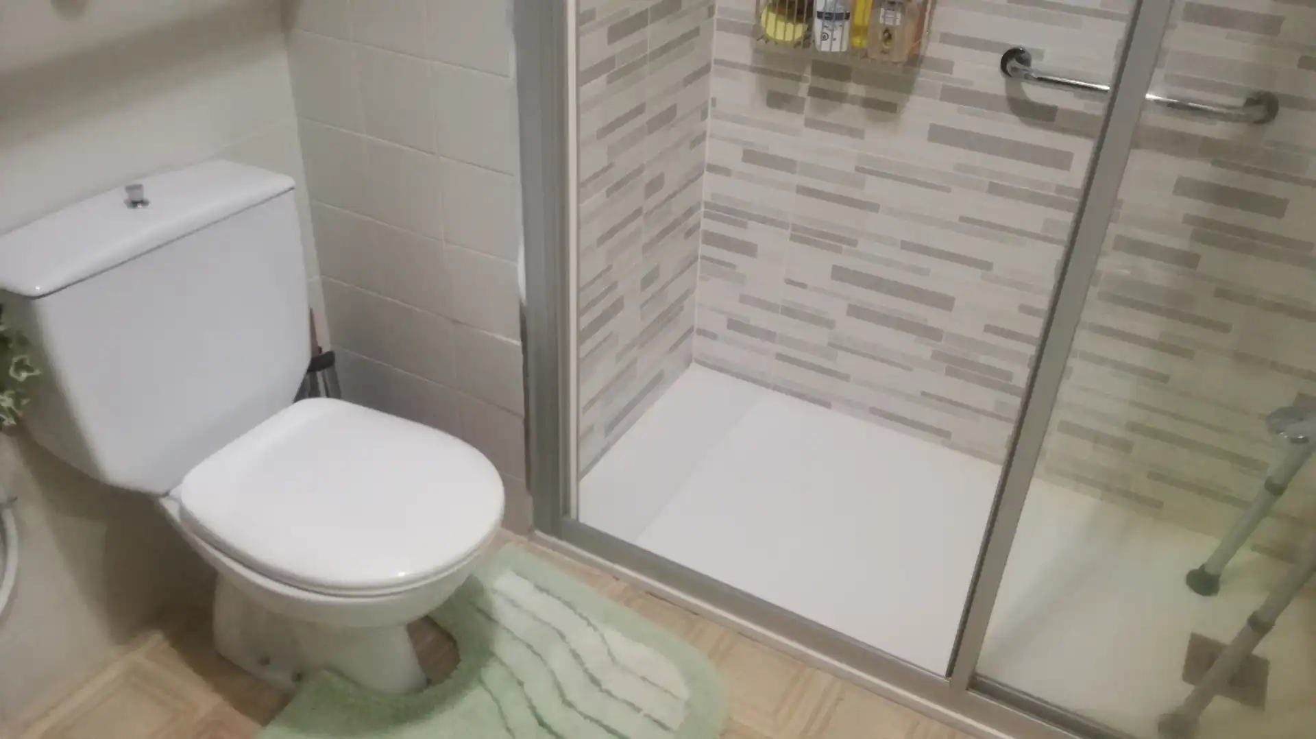 Badezimmer von Wohnung zum Verkauf in Sardoma - Castrelos