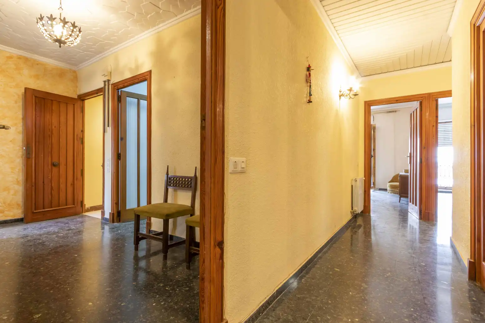 Wohnung zum Verkauf in Museros mit Terrasse