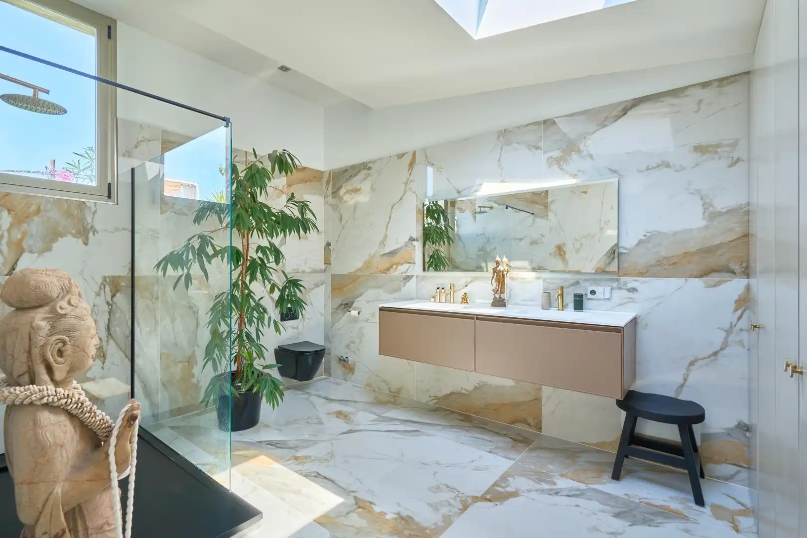 Bathroom of Houses for sale in  Palma de Mallorca  with Air Conditioner, Heating and Parquet flooring