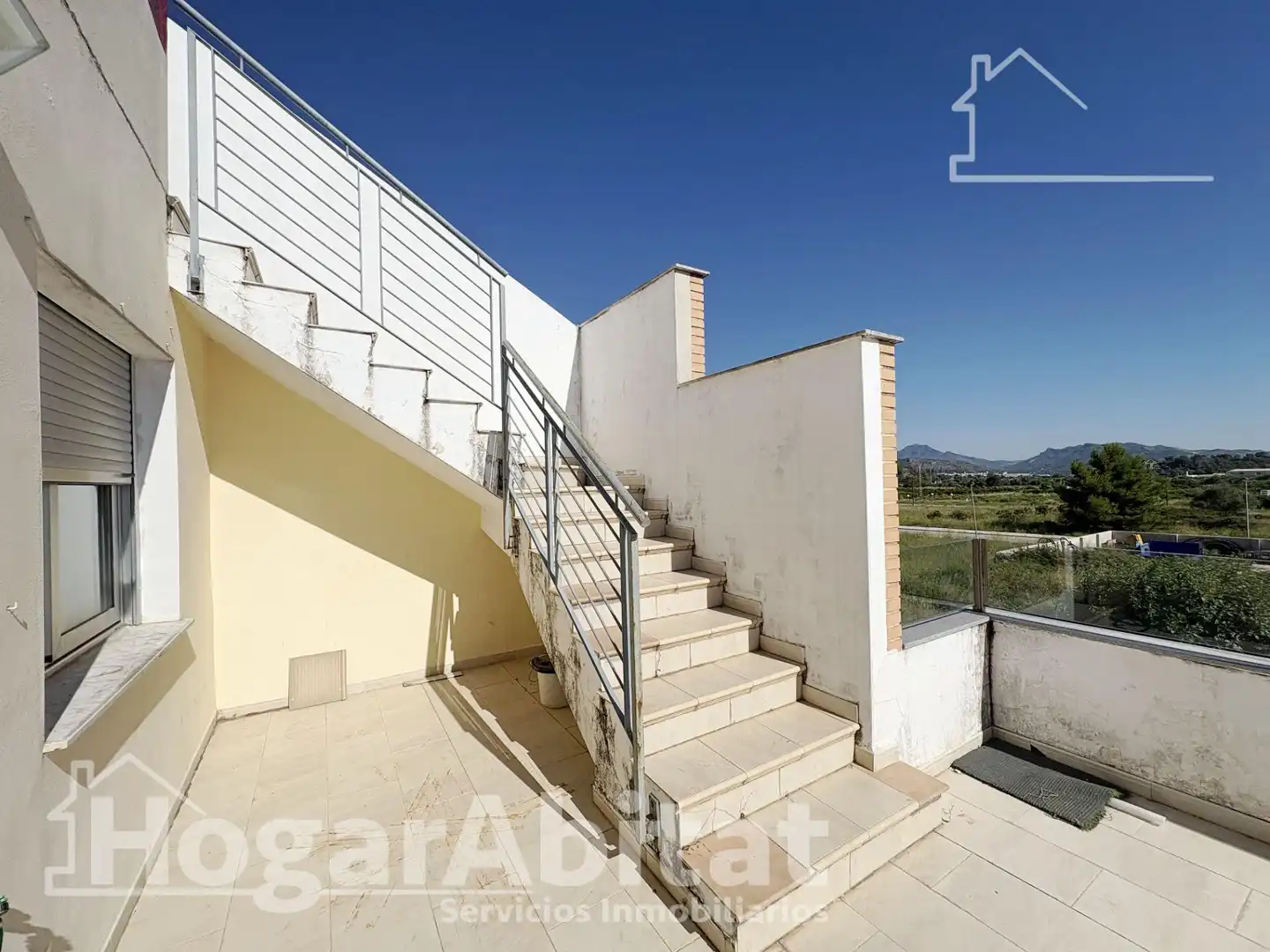 Àtic en venda en Vilallonga / Villalonga amb Terrassa, Balcó i Piscina comunitària