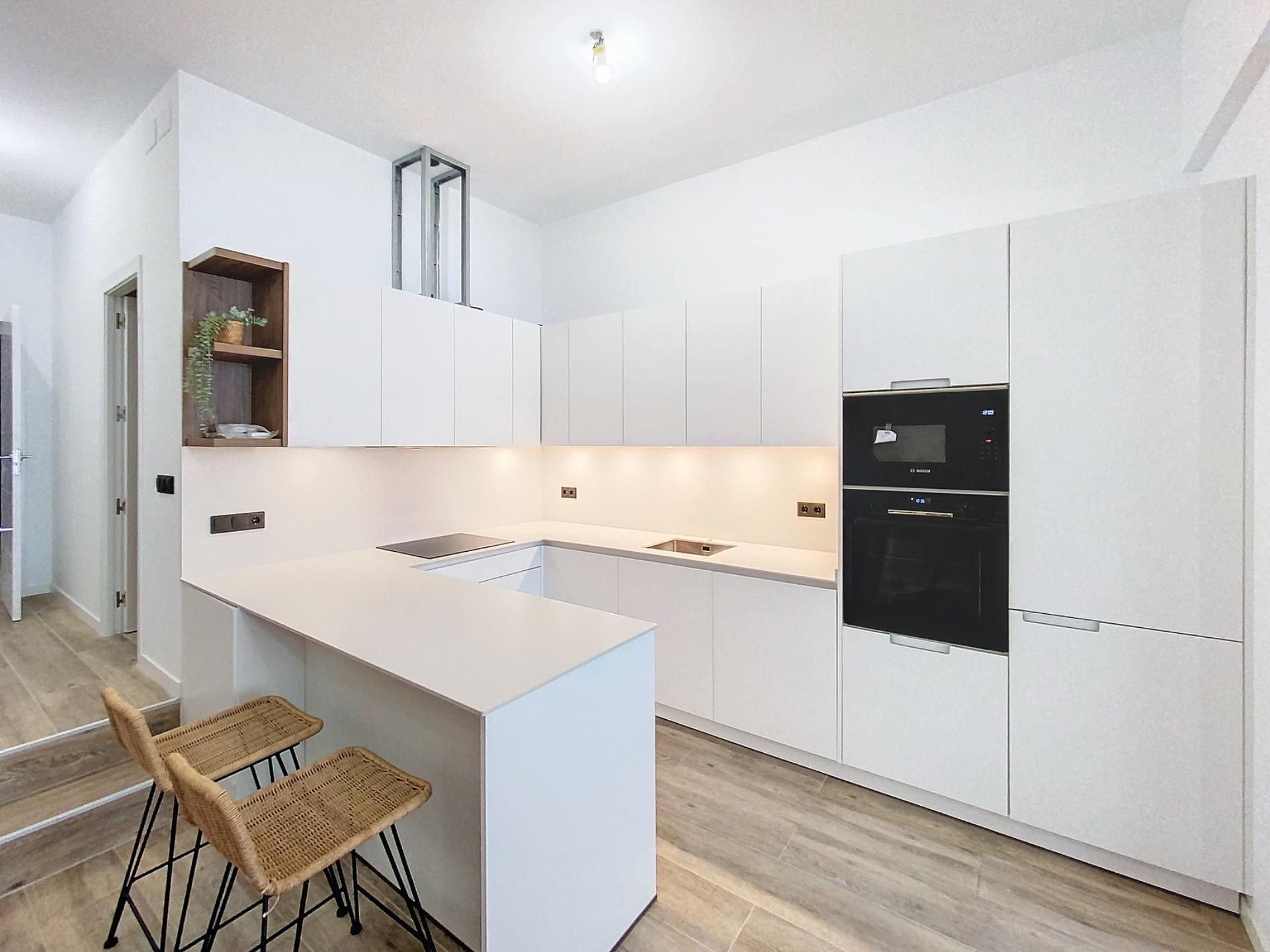 Kitchen of House or chalet for sale in  Barcelona Capital  with Air Conditioner, Heating and Terrace