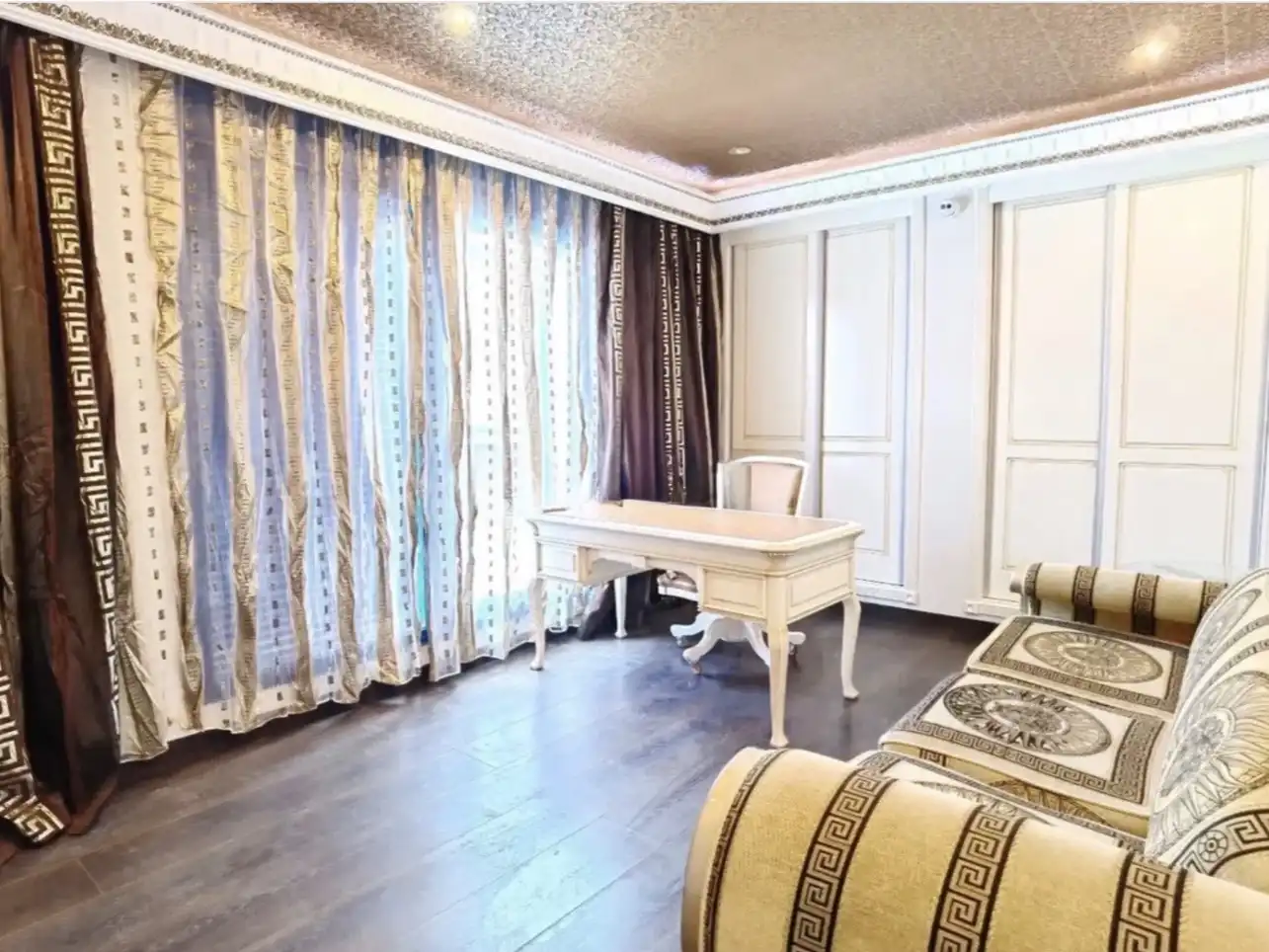 Villa avec piscine à vendre à AV. EUROPA 1, imagen 33