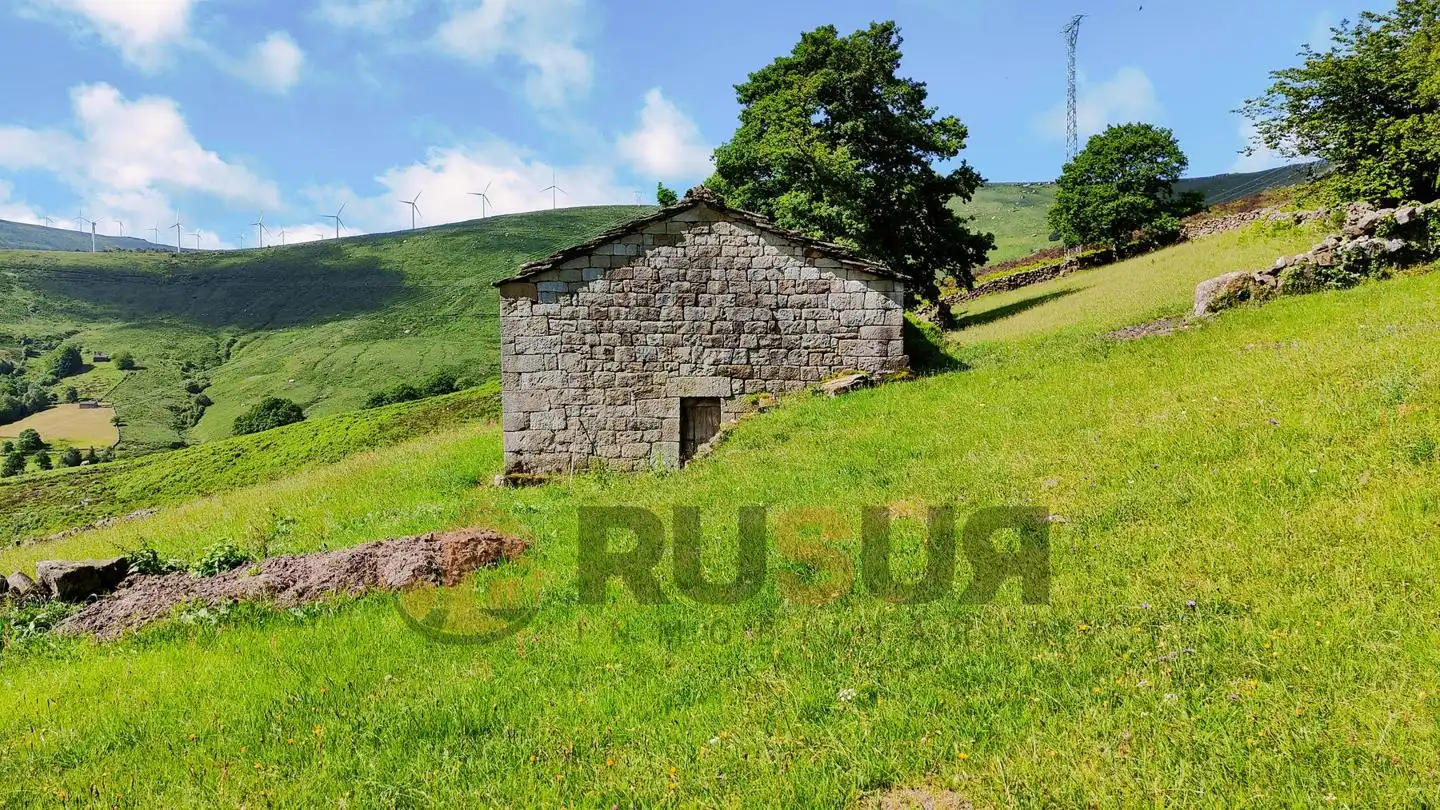 Casa rústica en venta en Vegaloscorrales, imagen 28