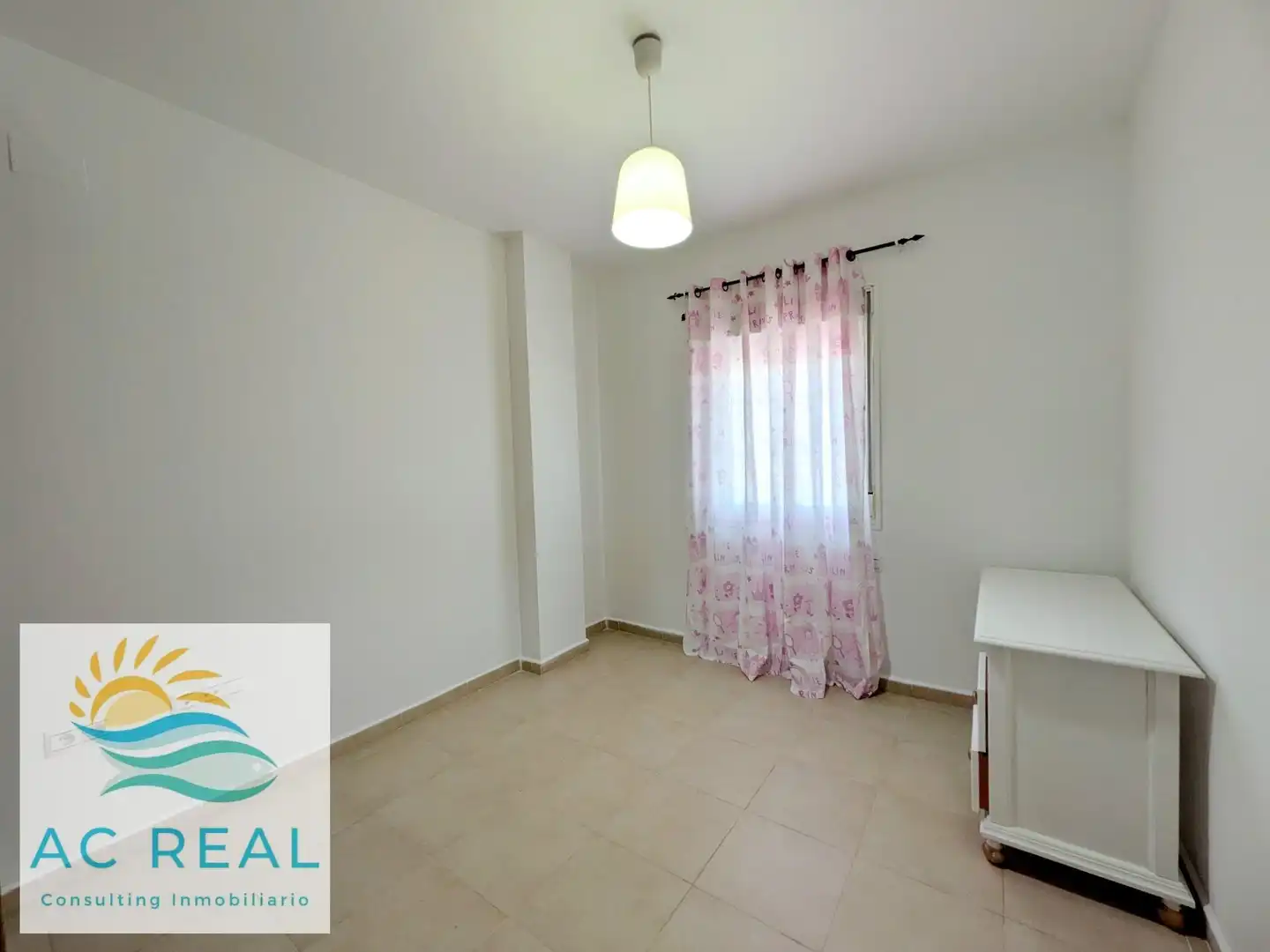 Habitación de Casa adosada en venta en Ayamonte con Aire acondicionado, Jardín privado y Terraza