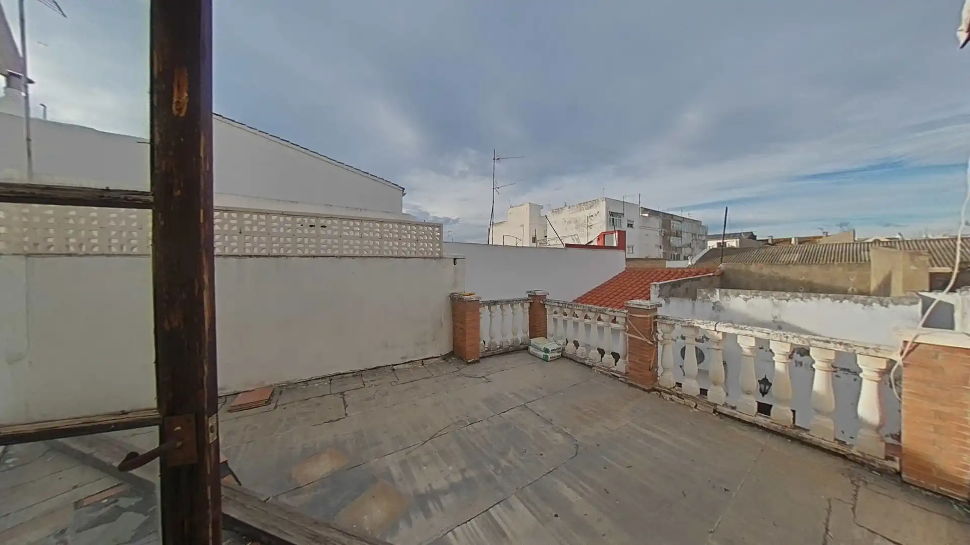 Vista exterior de Casa o xalet en venda en Piles amb Terrassa i Traster