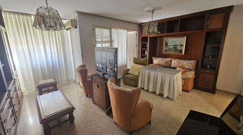 Foto 2 de Pis de lloguer a Santa Maria de Los Reyes, Cruz Roja,  Sevilla Capital