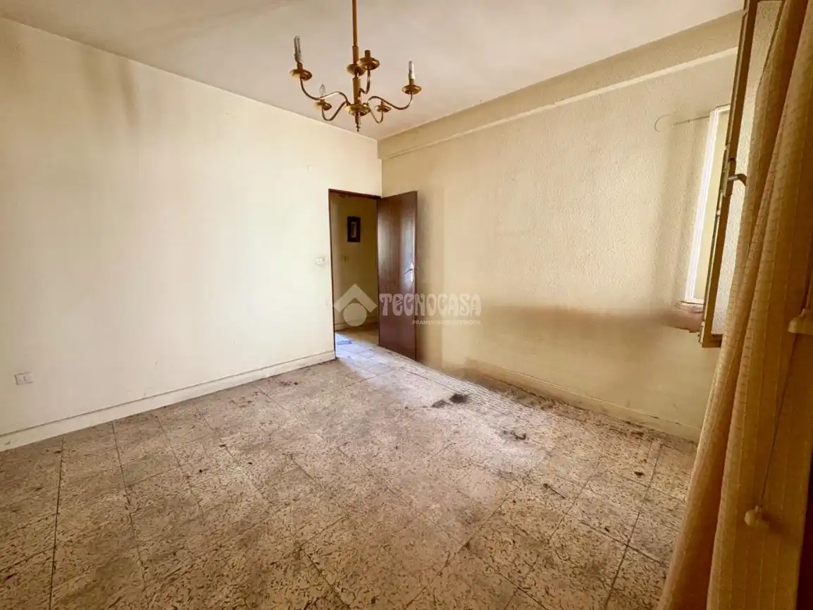 Habitación de Piso en venta en Jaén con Balcón