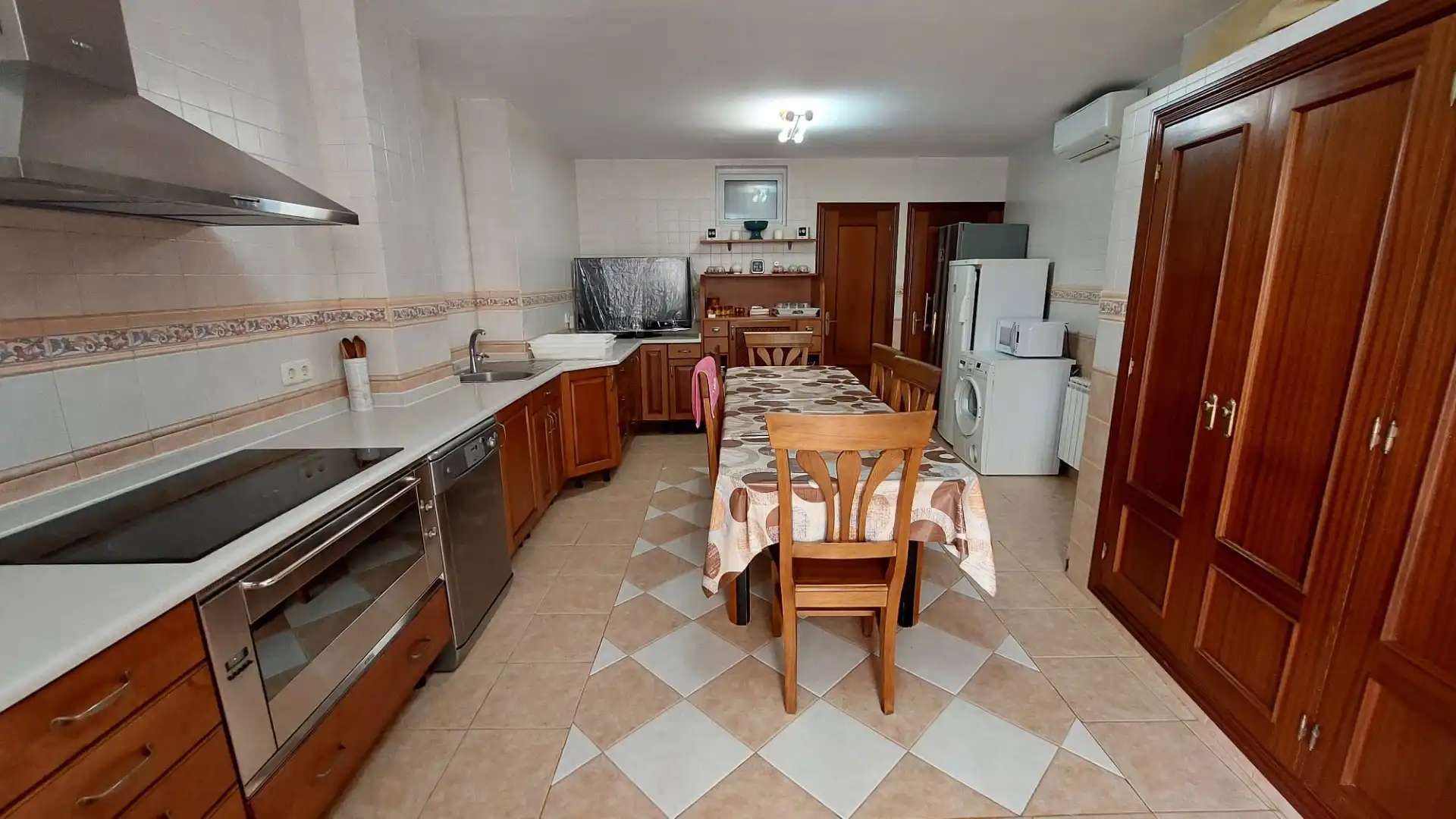 Kitchen of Houses for sale in San Martín de la Vega  with Air Conditioner, Heating and Private garden