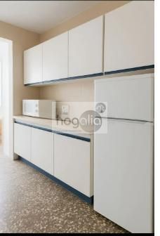 Kitchen of Flat for rent in  Sevilla Capital  with Air Conditioner and Furnished