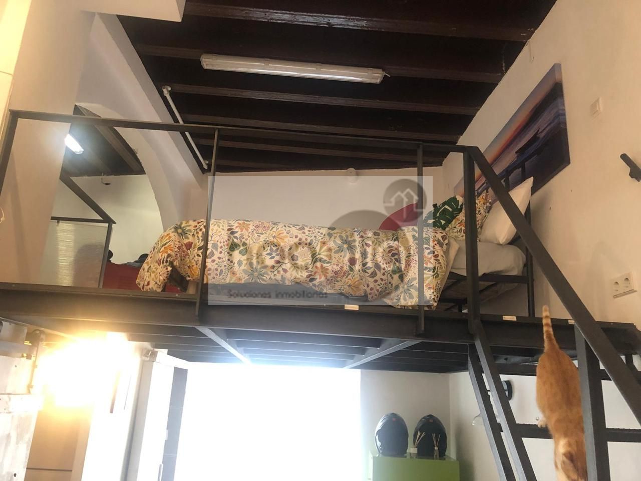 Dormitori de Loft de lloguer en  Sevilla Capital amb Aire condicionat i Moblat