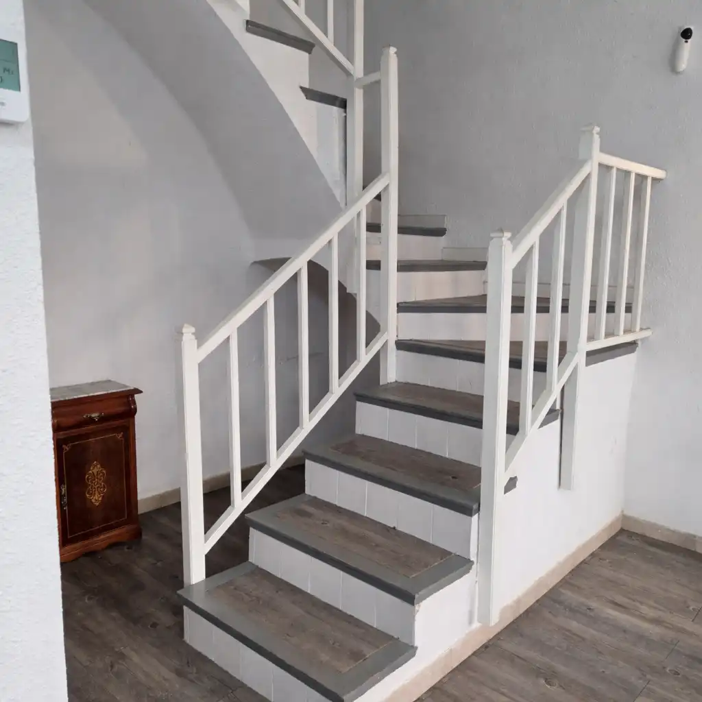 Einfamilien-Reihenhaus zum Verkauf in Cambrils mit Privatgarten, Ofen und Gemeinschaftspool