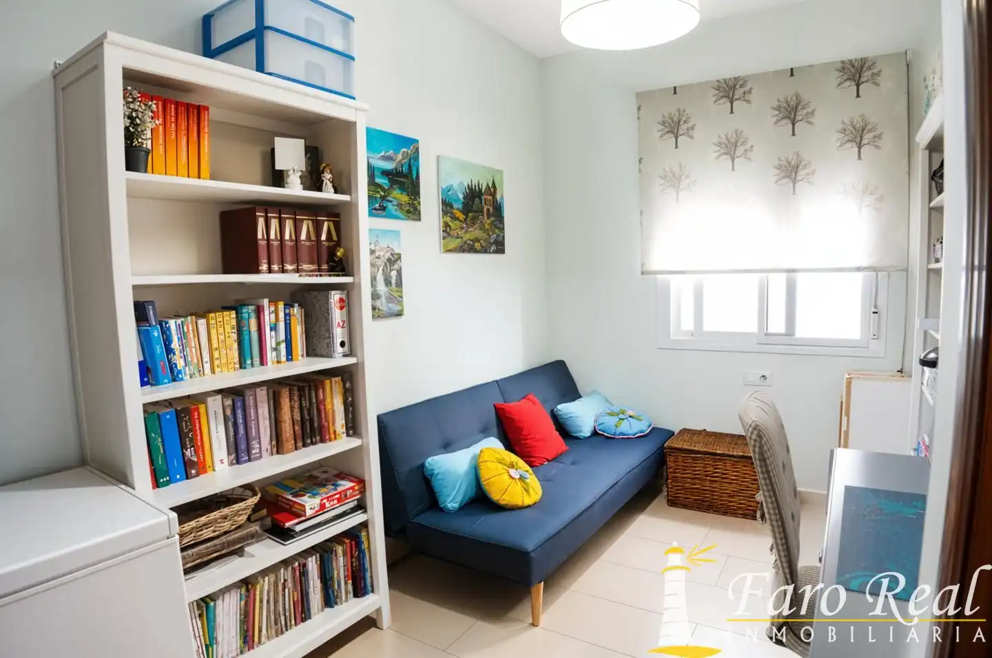 Sala d'estar de Planta baixa en venda en Sanlúcar de Barrameda amb Aire condicionat i Moblat